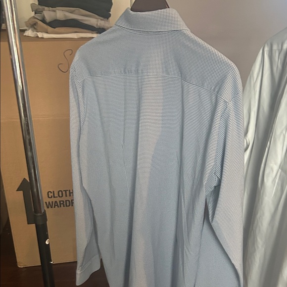 Mizzen+Main Blue Checkered Dress Shirt - Picture 5 of 6